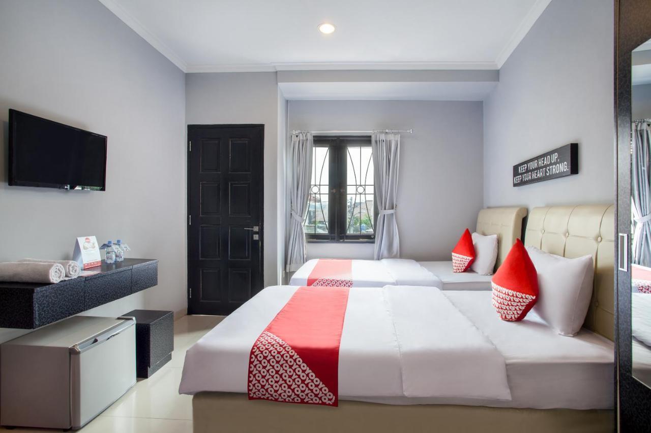 Oyo 105 La Maison D Ilona Jakarta Exteriér fotografie