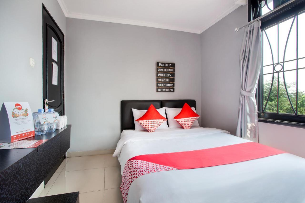 Oyo 105 La Maison D Ilona Jakarta Exteriér fotografie