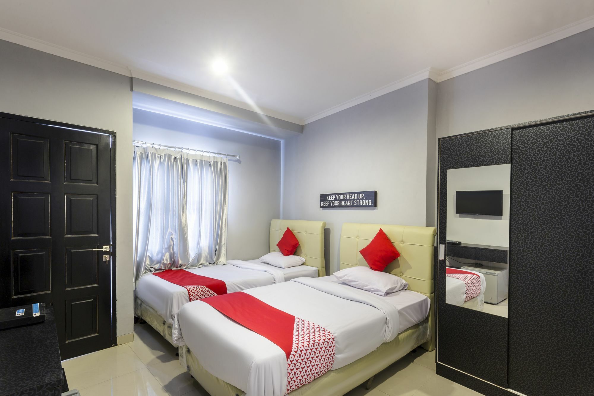 Oyo 105 La Maison D Ilona Jakarta Exteriér fotografie