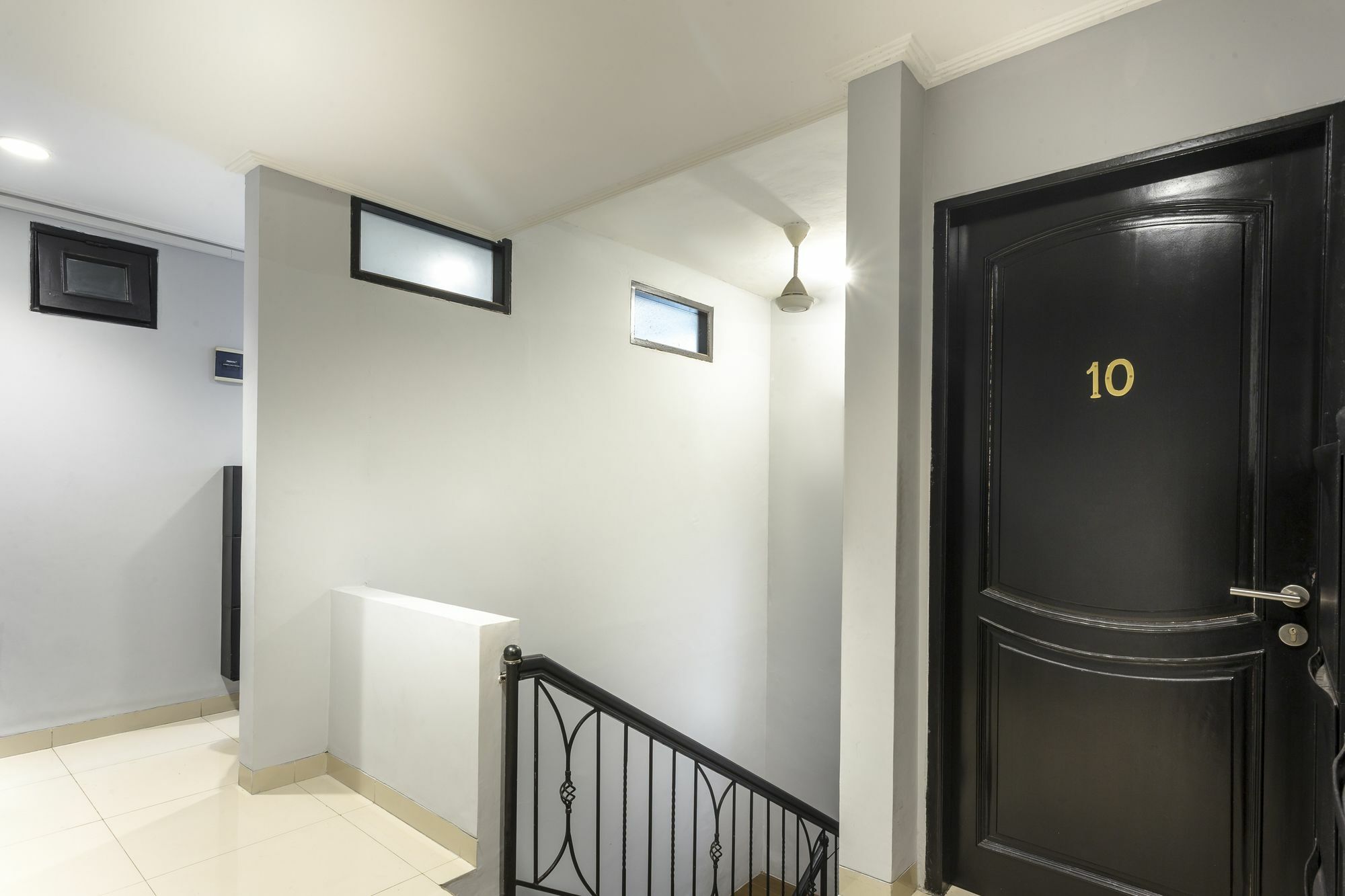Oyo 105 La Maison D Ilona Jakarta Exteriér fotografie